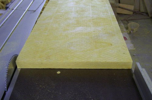 離心玻璃棉板價格趨勢與橡塑保溫制品市場動態(tài)